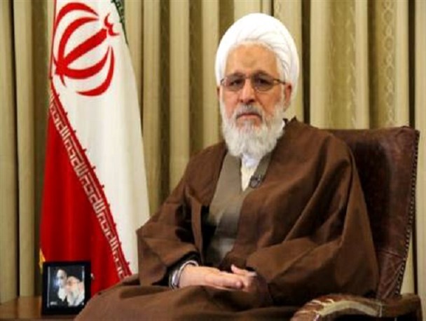 مسئولین در رسیدگی به وضع سیل زدگان عنایت بیشتری داشته باشند/کشاورزی و صنایع فارس می بایست بیشتر مورد توجه قرار گیرد/هنوز با تعطیلی مراکز تولیدی در فارس روبرو هستیم