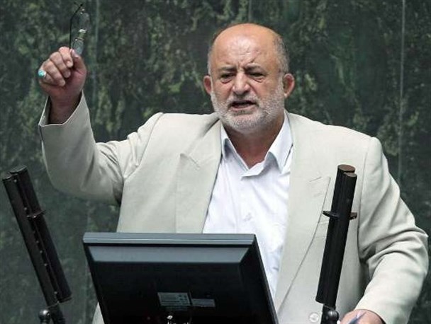 اقتصاد مقاومتی وقتی عملیاتی می شود که کامیون های ما برای صادرات صف بکشند/با حل شدن مشکل اشتغال 90 درصد پرونده دادگاه ها کم می شود/ملت ایران با شعار کالای ایرانی می خریم به فرمان رهبری لبیک گویند