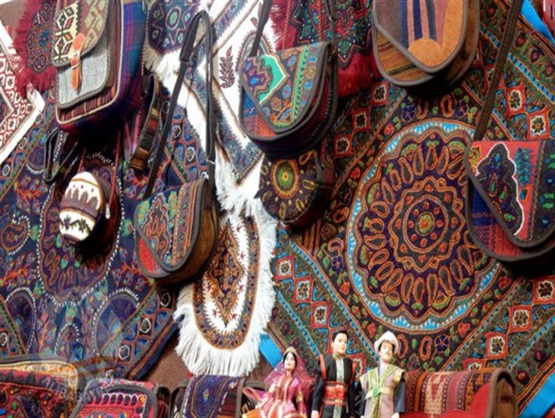 خسارت ۸۰ میلیارد تومانی کرونا به صنایع دستی استان/ معرفی هنرمندان کرمانی به نمایشگاه ملی صنایع دستی در ایام نوروز