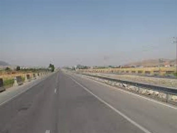 راه‌ها، کلیدی‌ترین فضاهای عمومی در یک منطقه هستند/ عوامل انسانی؛ مهم‌ترین علت در تصادفات جاده‌ای