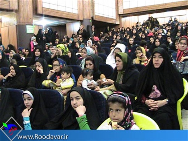 جامعه امروز نیاز به گسترش فرهنگ و سیره فاطمی دارد