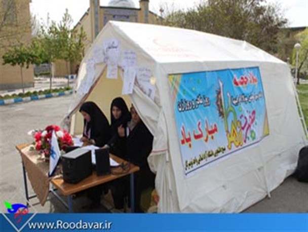 برپایی‌ایستگاه‌سلامت‌دردانشگاه‌آزاد‌تویسرکان