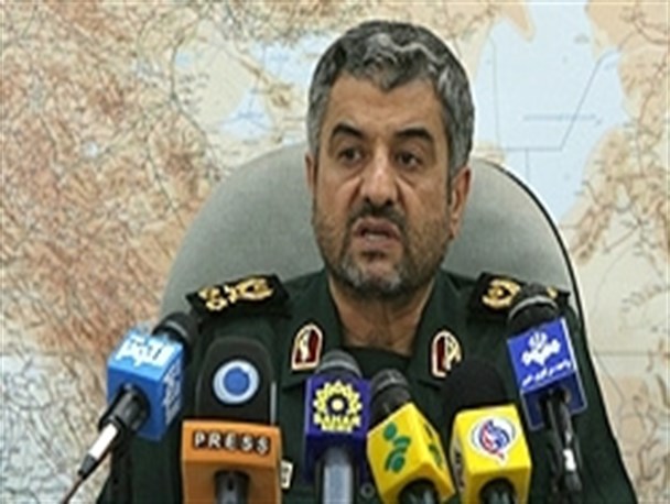 فتنه 88 بدون حضور مردم پایان نمی یافت/با افتخار از سوریه حمایت می‌کنیم/ به ناچار مرز جنوب شرق را تحویل گرفتیم/