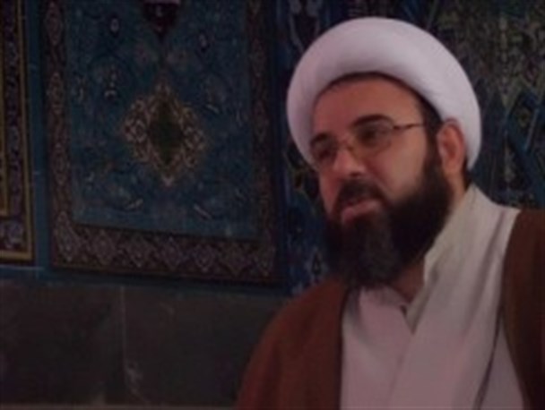 مدیریت اداری با مدیریت جهادی متفاوت است