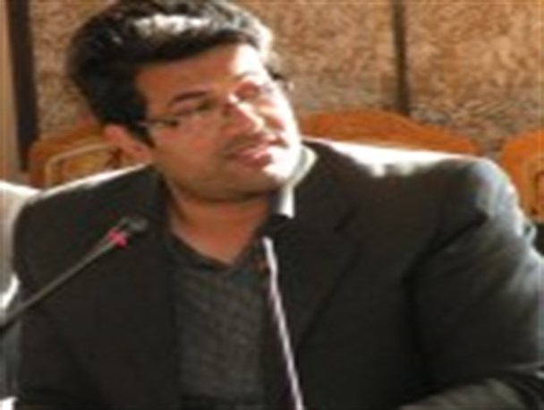 ولتاژ برق بسیاری از روستاهای بخش دهفری ضعیف است