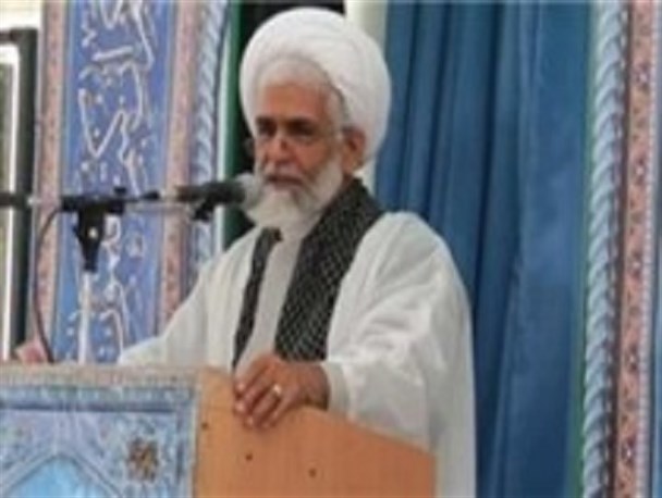 حمله به مواضع انقلابی امام جمعه نطنز/ چه کسی باید عذرخواهی کند