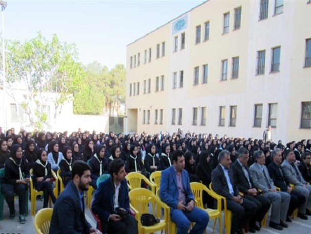 زنگ سلامت در مدرسه شهدای مختاری مبارکه نواخته شد