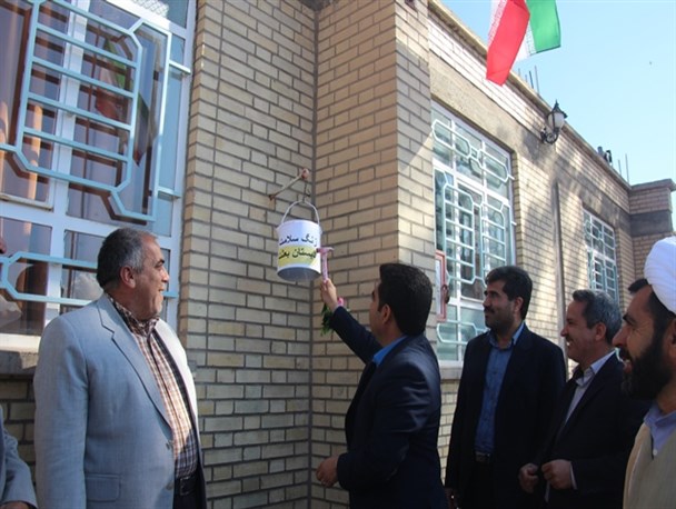زنگ سلامت در مدارس قاین نواخته شد