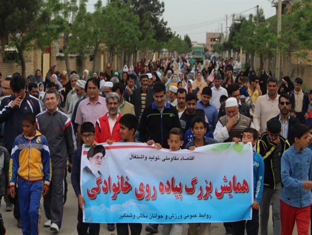 تصاویر/ همایش بزرگ پیاده روی خانوادگی شهر انبار الوم آق قلا