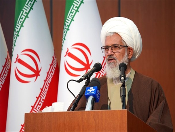 سپاه، درخشش خوبی در پاسداری از انقلاب و اسلام داشته است