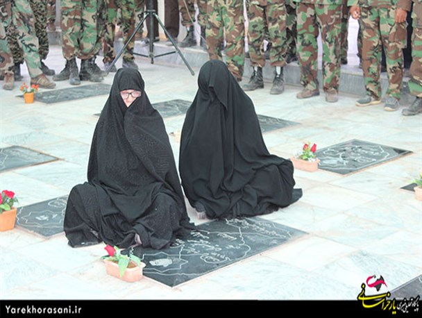 مزار شهدای خلیل آباد غبارروبی و گلباران شد