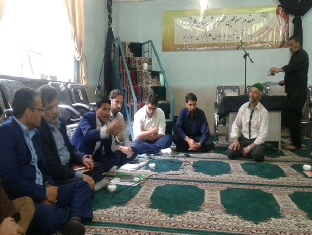 جلسه بررسی مشکلات روستای مایان علیا برگزار شد