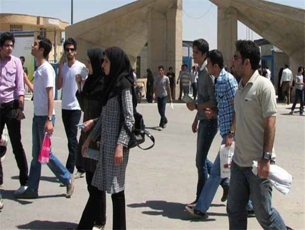 اشتغال و ازدواج اصلی ترین دغدغه جوانان کرمانشاهی / ما فقط از وعده رفع مشکلاتمان می شنویم اما چیزی نمی بینیم!