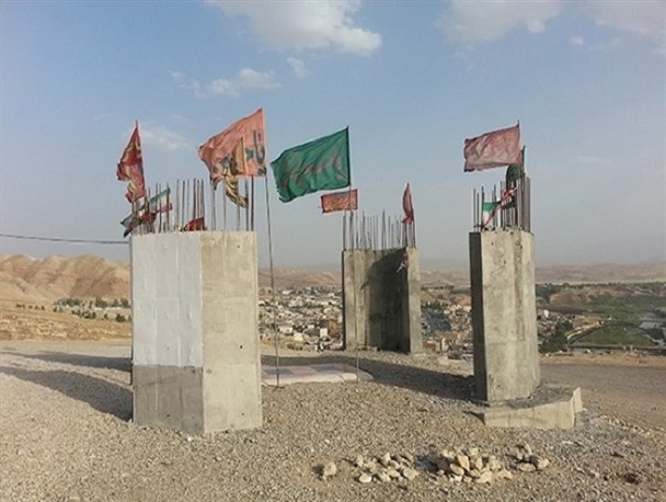 درختانی که از شرمندگی شهدای گمنام پلدختر خشک شدند/پروژه ای که پس از پنج سال صدای فرزندان شهداء را هم درآورد