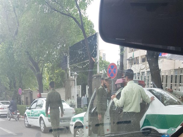 ده‌ها کاندیدا مدعی پیروزی در انتخابات شورا شدند/ همهمه در فرمانداری تبریز!