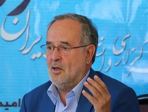 بیگی فردی بی‌تجربه است و با اخلاق پارلمانی آشنایی ندارد/ مردم آذرشهر و اسکو راضی به تفکیک حوزه انتخابیه‌شان از تبریز نیستند!