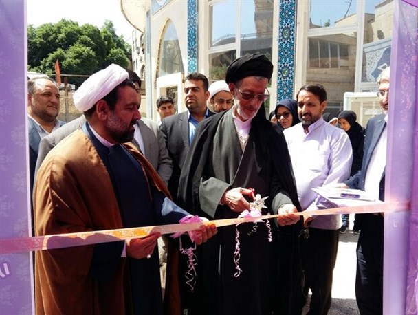 نمایشگاه علوم قرآنی در کرمانشاه افتتاح شد/ عرضه ۷۰۰ عنوان کتاب