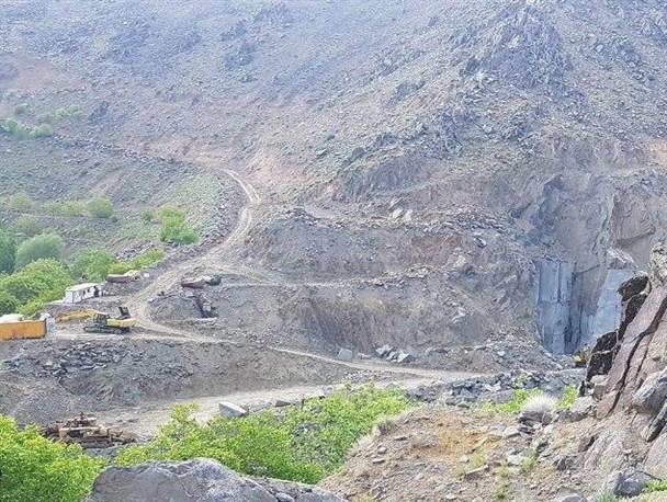 معدنچیان راضی؛ باغداران ناراضی/ خطر آلودگی آب سد سرابی قوت گرفت