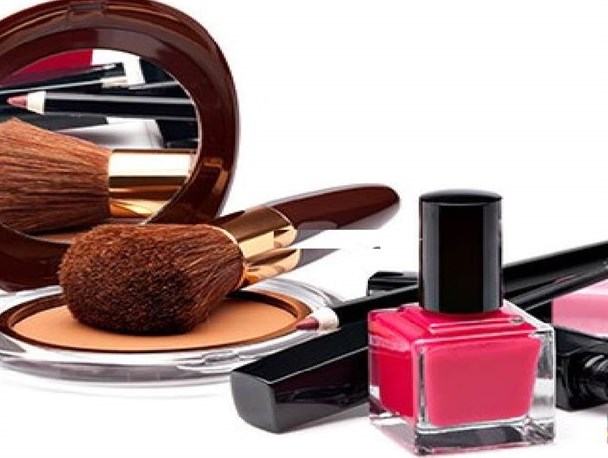 فروش خانگی لوازم آرایشی وبهداشتی فرصت یا تهدید+تصاویر