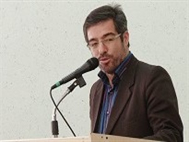 نمایش زندگی یک شهید از ساعت‌ها صحبت کردن برای دانش‌آموز مؤثرتر است