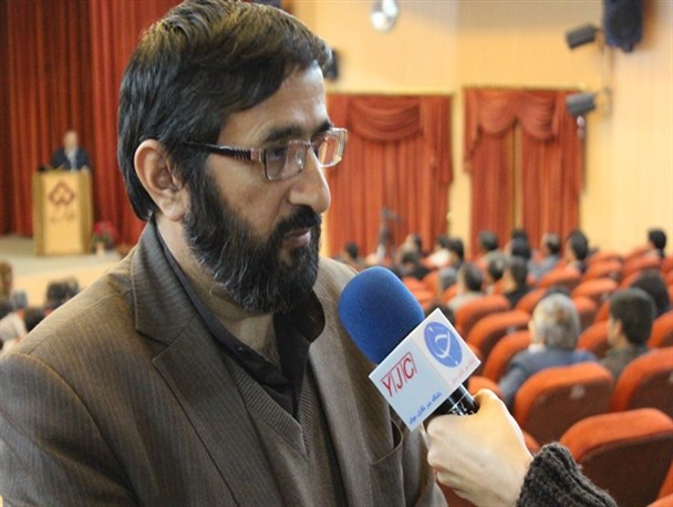 القاء تفکر تحقق تمدن اسلامی بر عهده اساتید دانشگاه می باشد