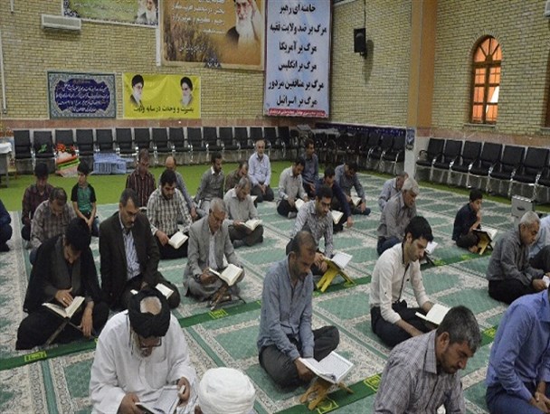 برنامه ترتیل خوانی قرآن کریم در ماه مبارک رمضان در اهرم+ تصاویر