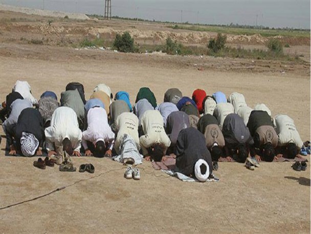 اردوهای جهادی زمینه سازتحقق اقتصاد مقاومتی/ تبلیغ از منبر تا فضای مجازی/ روحانی باید ازجنس مردم باشد