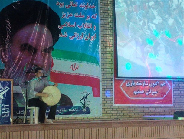 برگزاری جشن گلریزان با حضور قهرمان جهان در جوین+تصاویر