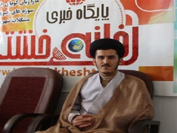 ضرورت برپا شدن منبر تبلیغ روحانیون در فضای مجازی