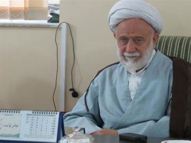 باید با مفاسد برخورد قاطع شود