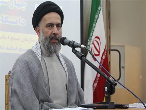 دانشگاهها باید شخصیتی در طراز شهید چمران بسازند/ اساتید اهداف انقلاب را برای دانشجویان تبیین کنند