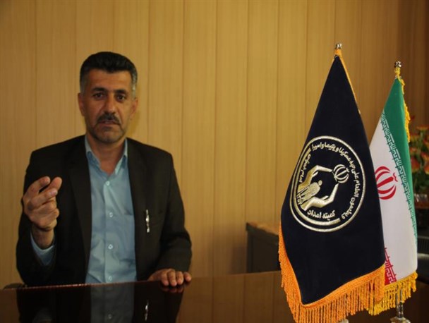 توزیع ۴۰۰ سبد غذایی طرح «همیان مولا» در چادگان