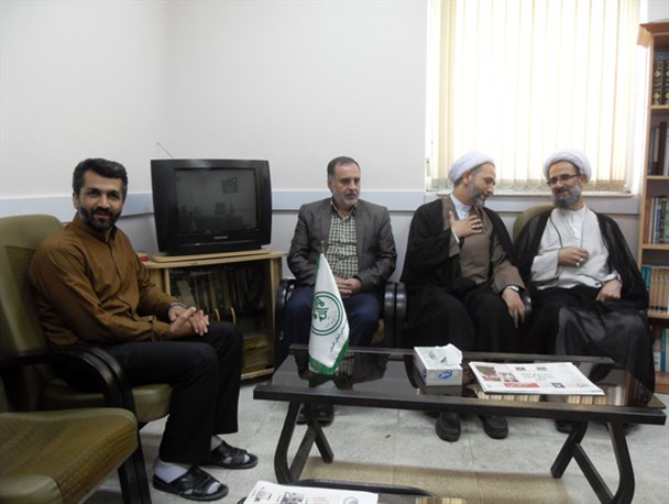 تمام افتخار ما این است که سرباز ولایت فقیه هستیم