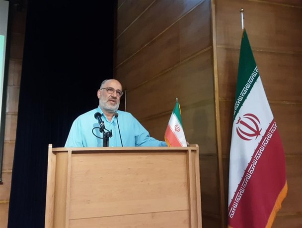 شهید چمران در مقاطع حساس انقلاب جهادگونه وارد میدان می شد/پیشتازی در عرصه های جهاد علمی و جهاد تبیین از رسالت های مهم اساتید است