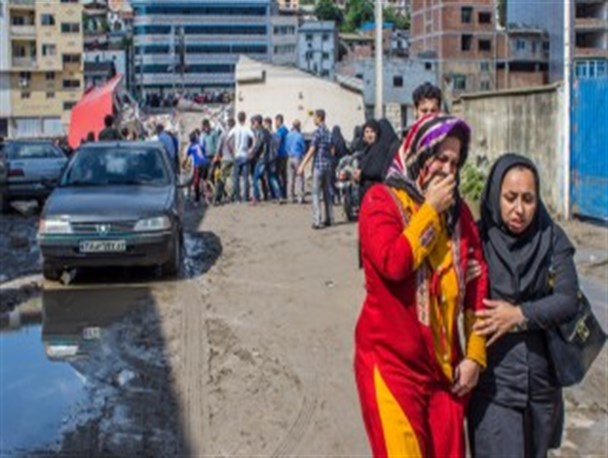 لغو سفر خارجی، انتظار به زمین مانده سیل‌زدگان