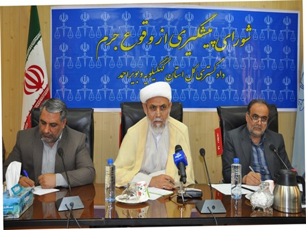 مدیری که نتواند مسئولیتش را به خوبی اجرایی کند باید پست سازمانی اش را ترک کند