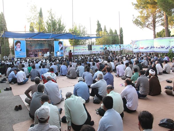 قیام اسفراینی ها برای پاسداشت 430 شهید/ میدان شهدا تا گلزار شهدا گذرگاه عطر ناب ایثار و شهادت