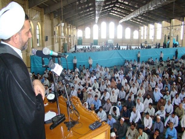استکبارجهانی درصدد ضربه به نظام است/ کشتار مسلمانان کشمیر قلب جهان اسلام را جریحه دار کرد