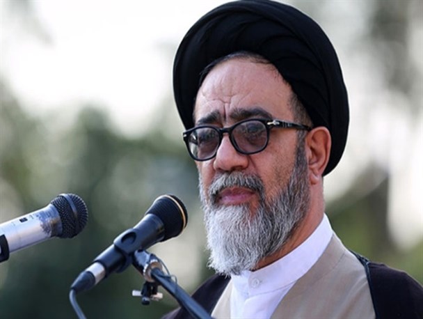 نمازجمعه نقش قرارگاه فرهنگی در کشور را دارد/ ائمه جماعت از سخنرانی‌های ارزشمند آیت‌الله مشکینی بهره ببرند