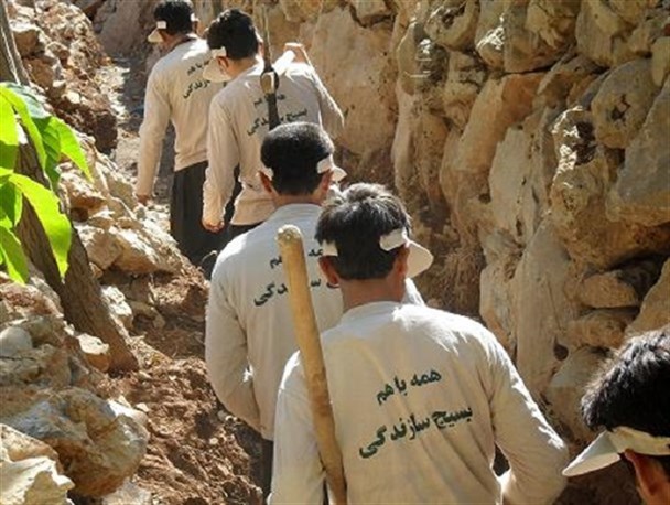 اعزام گروه ۲۰۰ نفره دانشجویان جهادگر به مناطق محروم کرمانشاه