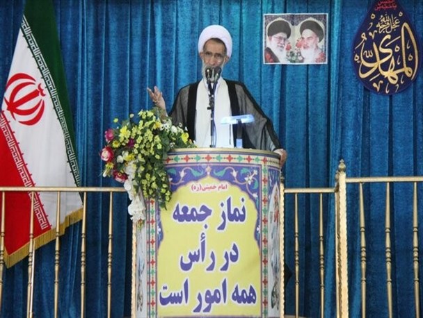 منافقان به دنبال جهت‌دهی به مطالبات به حق مردم خوزستان هستند، مردم باید هوشیار باشند