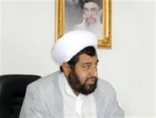 اقامه نماز باید در جامعه گسترش یابد