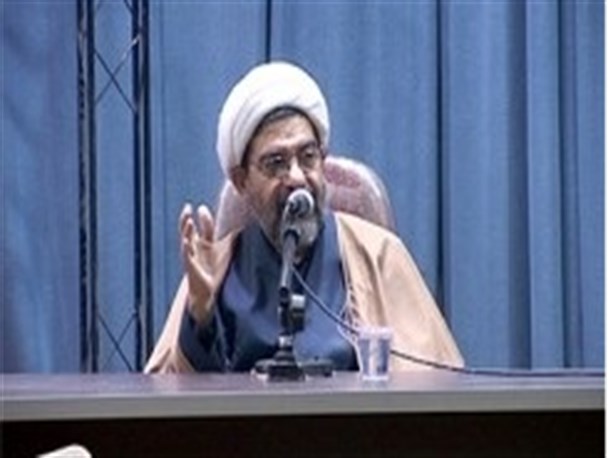 مسئولان دستگاه‌های اجرایی شهرستان در جایی قدم نگذارند که شائبه انتخابات داشته باشد