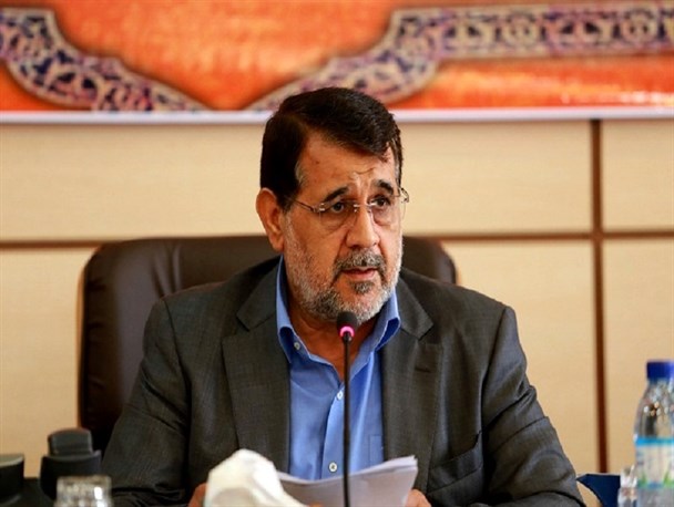 افزایش 30 درصدی درآمدهای گمرک/  تشکیل کارگروه رفع موانع تولید راهکار رونق اقتصادی و سرمایه گذاری است/ اشتغالزایی 240 نفر با توسعه صنعت آبزی پروری در هرمزگان
