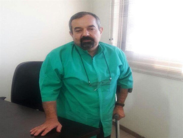 نقص عضوی که باعث انتخاب رشته پزشکی شد/ اهمیت عشق و اخلاق در حرفه پزشکی