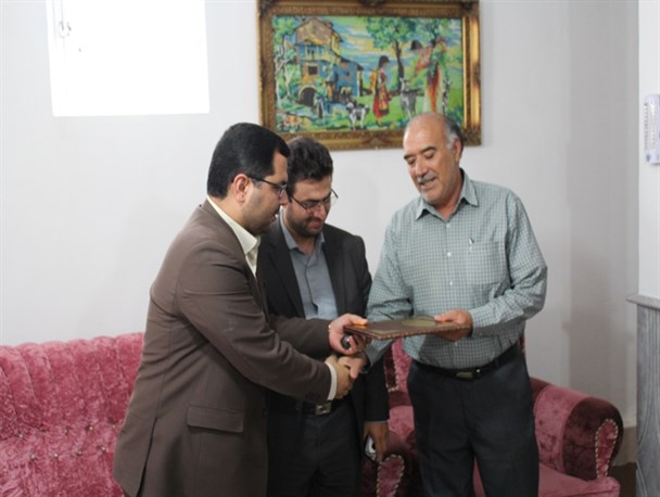 دیدار مسئولان پلدشت با آزادگان+ تصاویر