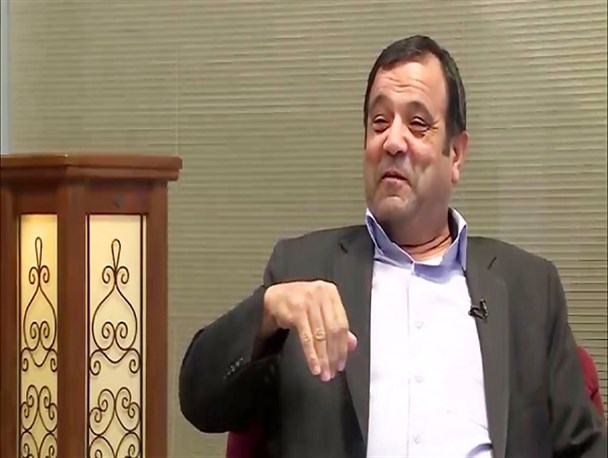 خوشحال می‌شویم رسانه‌ها و مطبوعات ما را نقد کنند