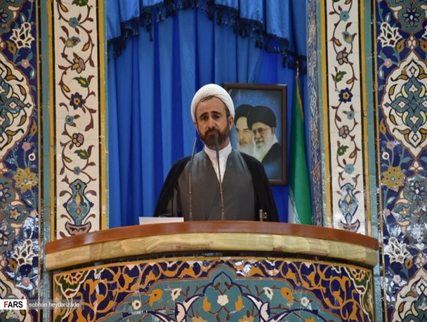 سرمایه گذاران داخلی رزمندگان جنگ اقتصادی هستند/ رونق تولید بهترین راه مقابله با تحریم