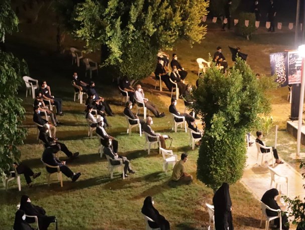 مراسم عزاداری شب دوم محرم در جوار شهدای گمنام پارک شغاب