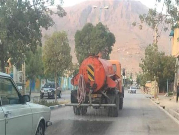 ضدعفونی مجدد معابر شهری اردل برای جلوگیری از شیوع کرونا